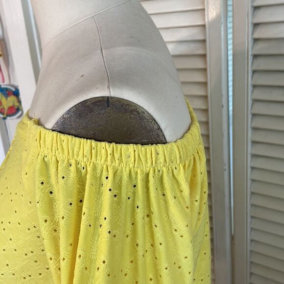 Boston Proper Blouse 👚  - Picture 4 of 13